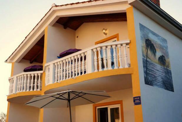 Apartment Emanuela Rovinjsko Selo Kültér fotó